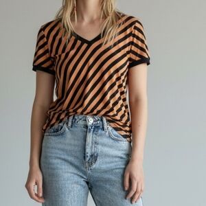 Jay'Z Peach & Black Knit Diagonal Stripes Short Sleeve Tee Top